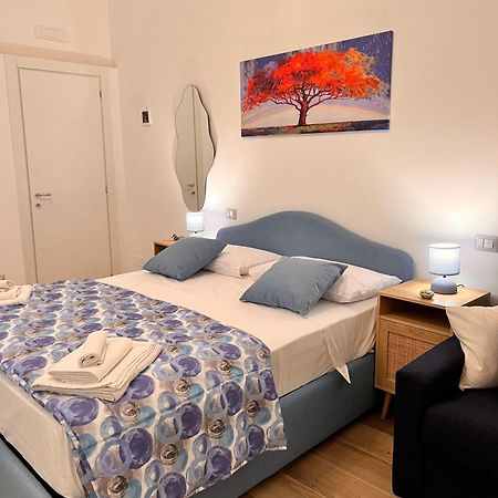 Eric'S House Apartment Salerno Ngoại thất bức ảnh