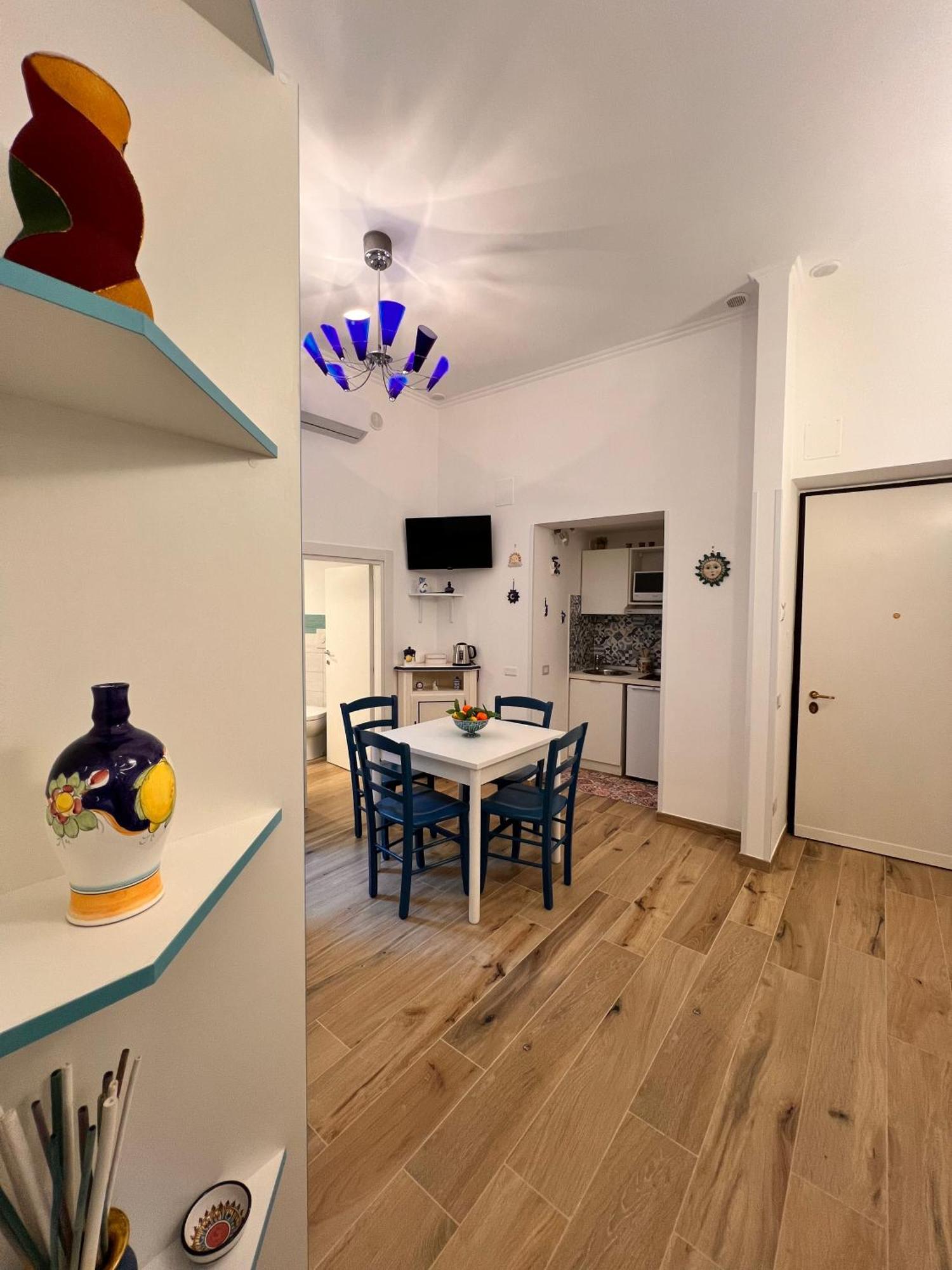 Eric'S House Apartment Salerno Ngoại thất bức ảnh