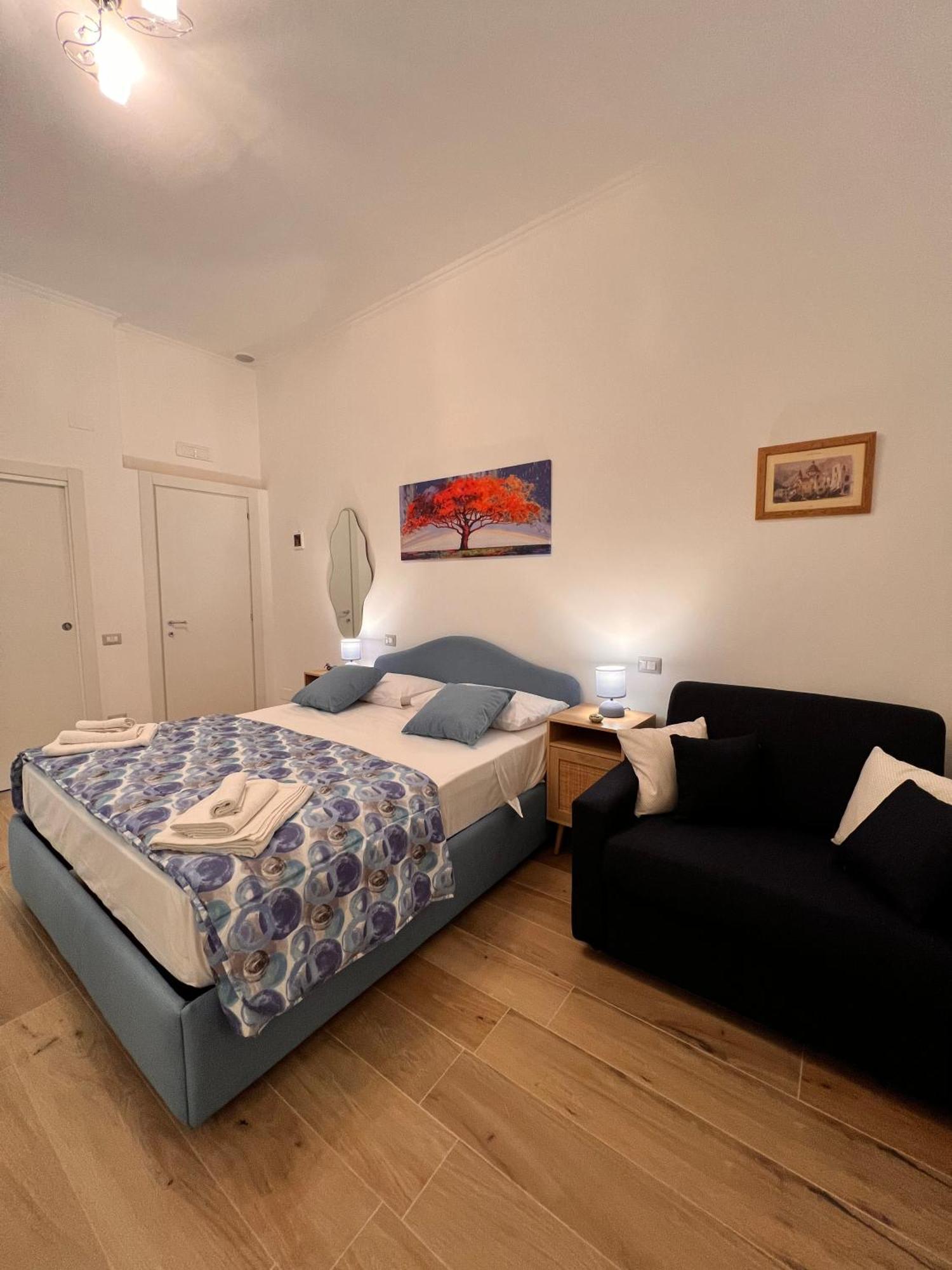 Eric'S House Apartment Salerno Ngoại thất bức ảnh